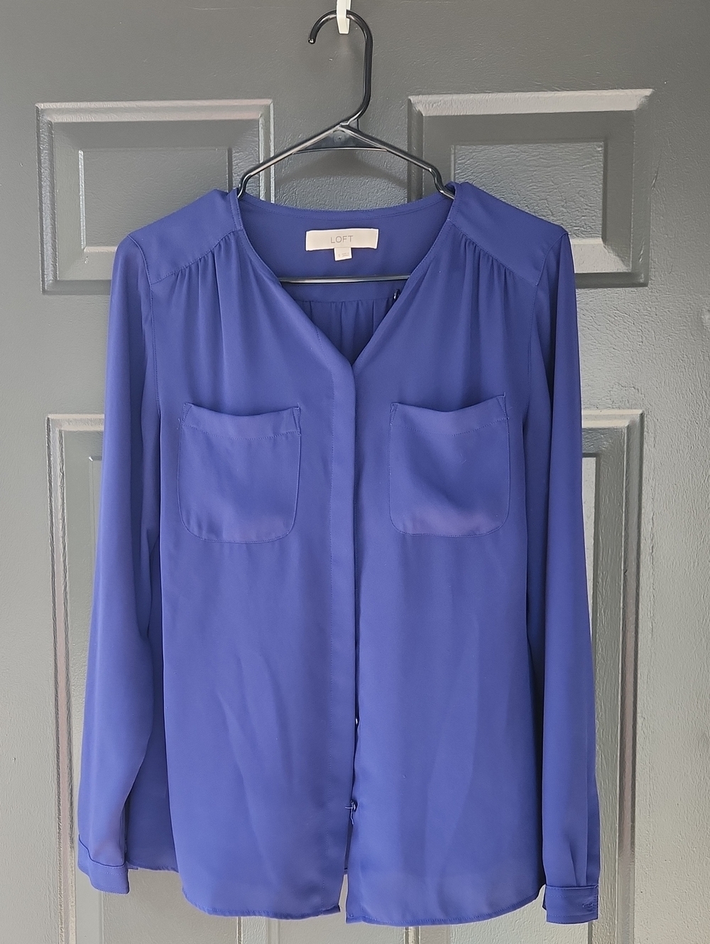 LOFT Women's Royal Blue Long Sleeve Button-Down Blouse with Pockets
